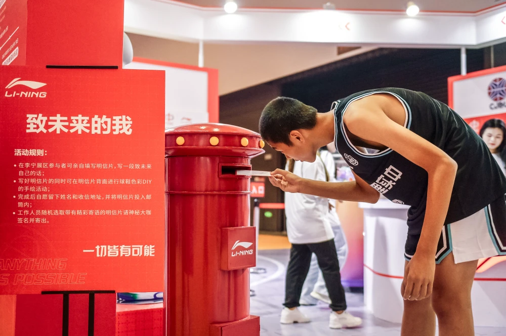 如何利用力量训练提高篮球运动员的弹跳力?_0